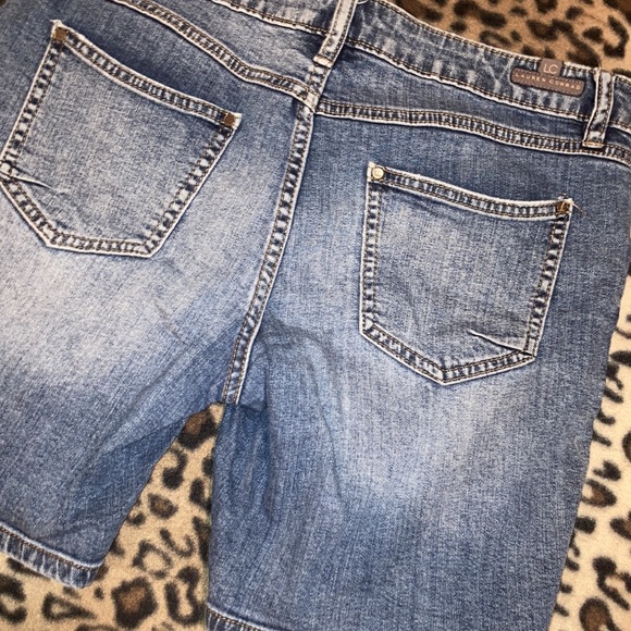 2 for $25 LC LAUREN CONRAD Jean Shorts Women’s Size 10 LC Shorts 7” Length - Picture 6 of 11